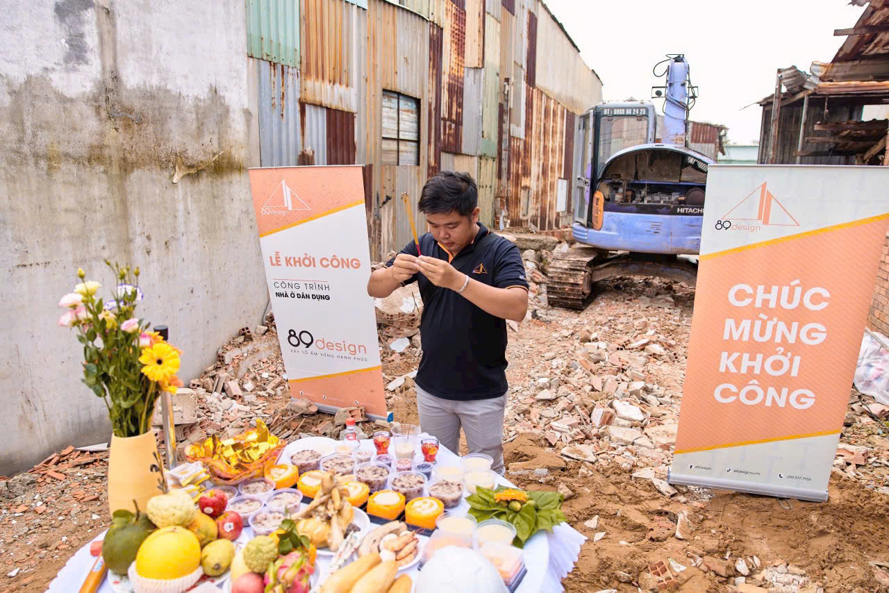 Thi Công Nhà Ở Củ Chi: Cúng Khởi Công – Nên Hay Không Nên?